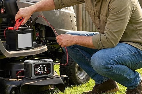 BatteryShield – 12V Smart Maintenance Charger