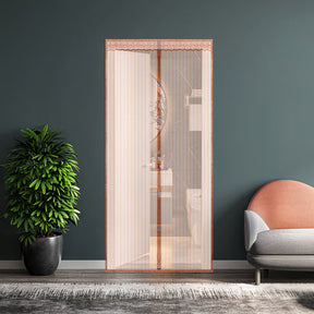 BreezeLock – Magnetic Mesh Fly Protection Door