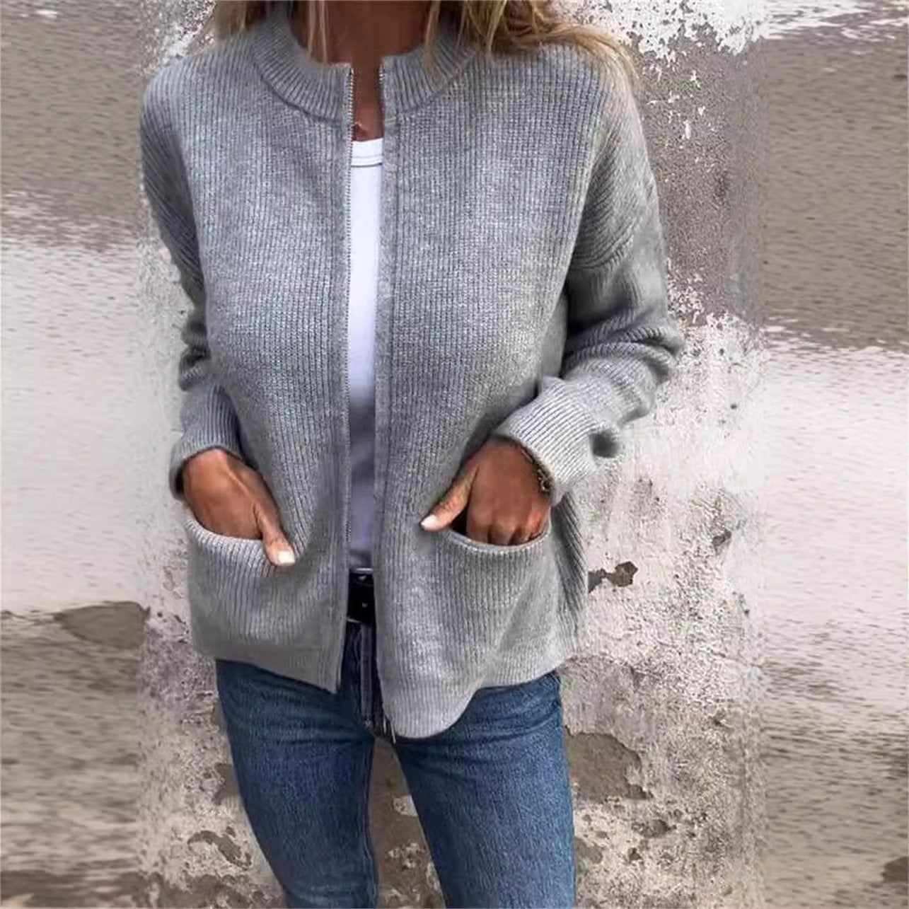 AutumnAura Zip – Soft Knit Jacket