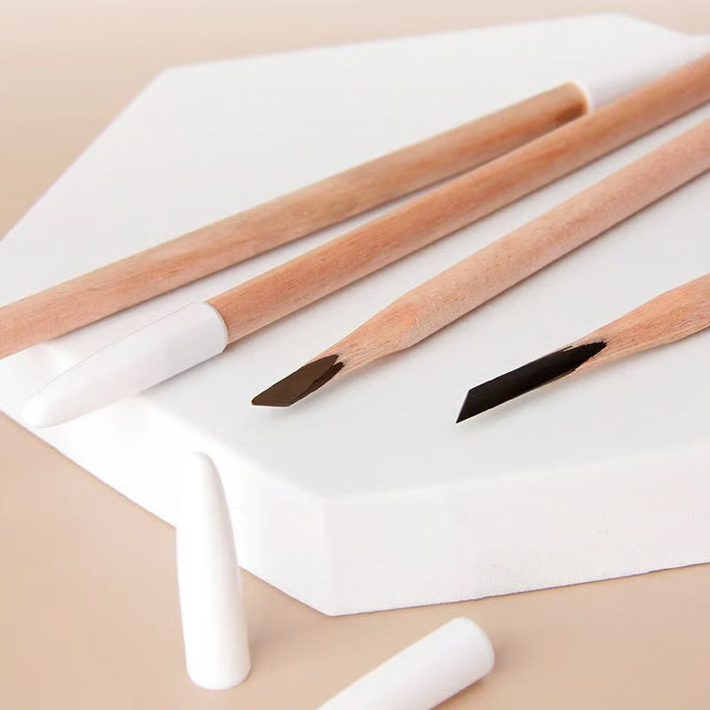 TitanShape – Long-Lasting Smudge-Proof Brow Pencil
