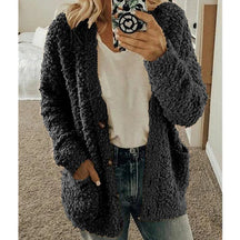 VeloraCozy – Plus Size Velvet Short Cardigan Jacket
