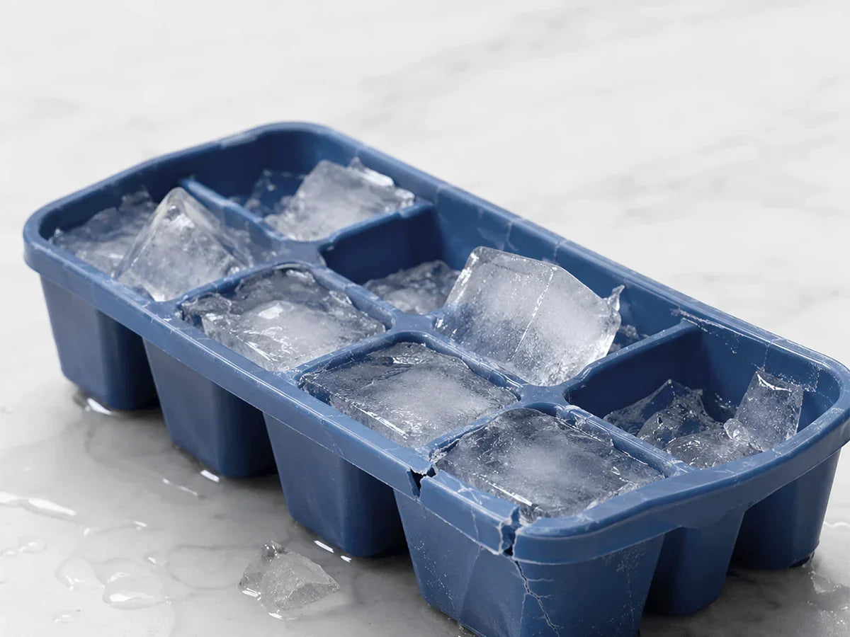 IceSphere – Portable Silicone Ice Ball Maker Kettle