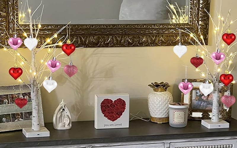 LumiBloom – Heart-Adorned LED Birch Table Decor