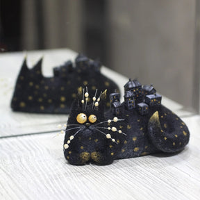 CurioCat - Soft Wool Figurine