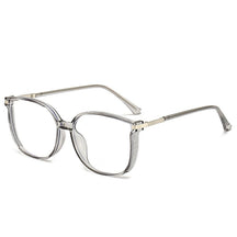 ModaEyes – Women’s Portable Fashion Reading Glasses