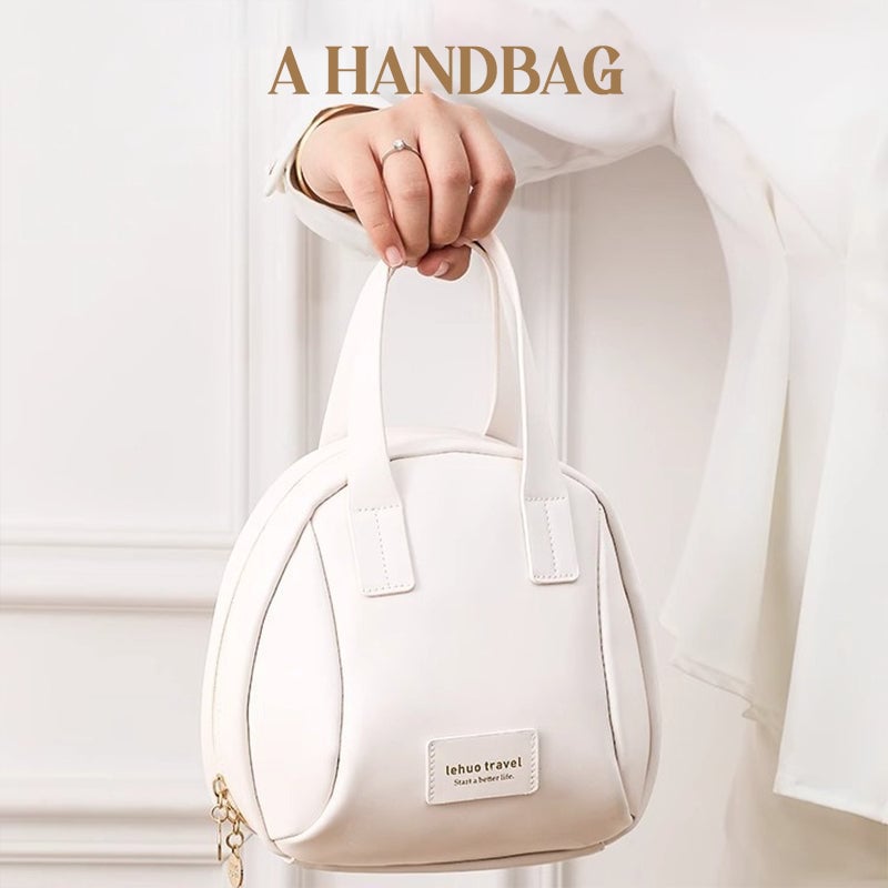 CosmoCarry – Multi-Compartment Makeup Bag