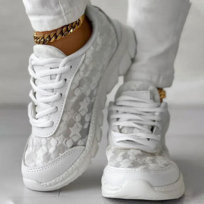 LumoRun – Lightweight Breathable Lace Sneakers