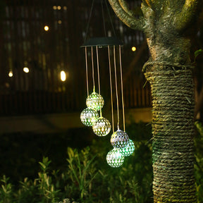 LunaBreeze Chime – Weatherproof Solar Garden Light Charm