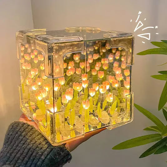 BloomGlow – DIY Tulip Mirror Lamp Box