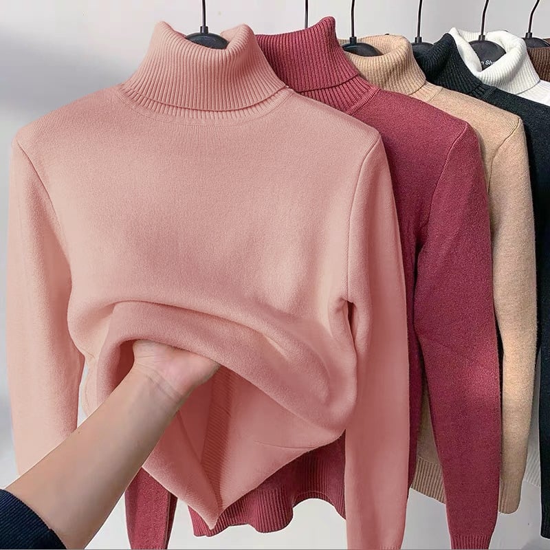 GlowThread – Cozy Turtleneck Pullover Sweater