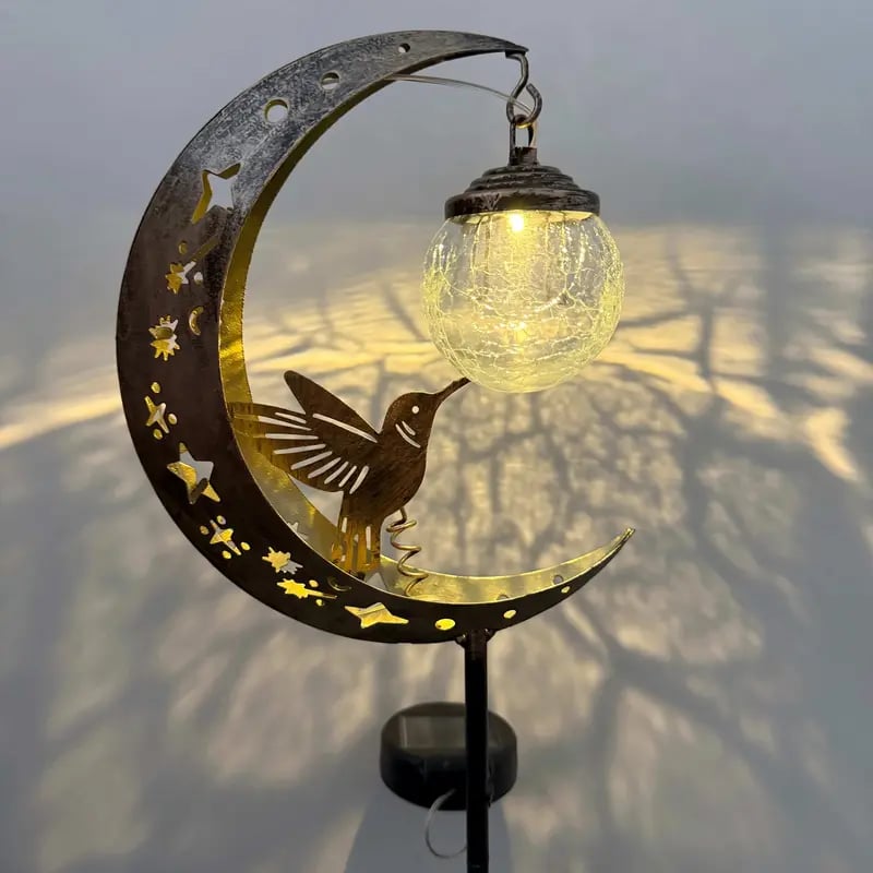 MoonFeather – Hummingbird Solar Garden Stake Light