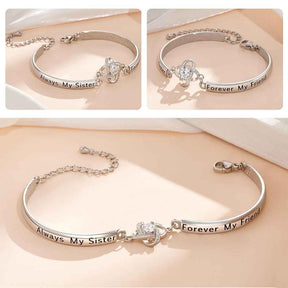HeartCore – Elegant Clover Link Bracelet