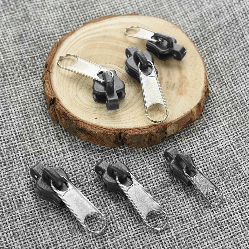 FixNZip – Universal Zipper Tool Kit