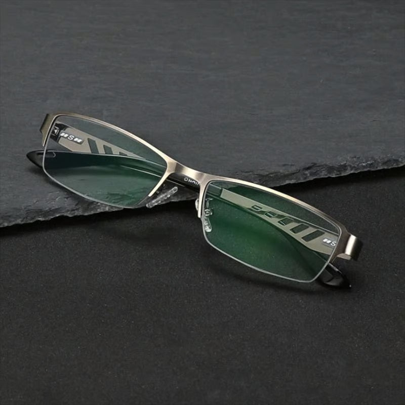 VisionEase – Ultra-Light Smart Photochromic Glasses