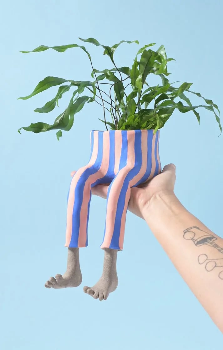 SproutBuddy - Decorative Hanging-Leg Planter