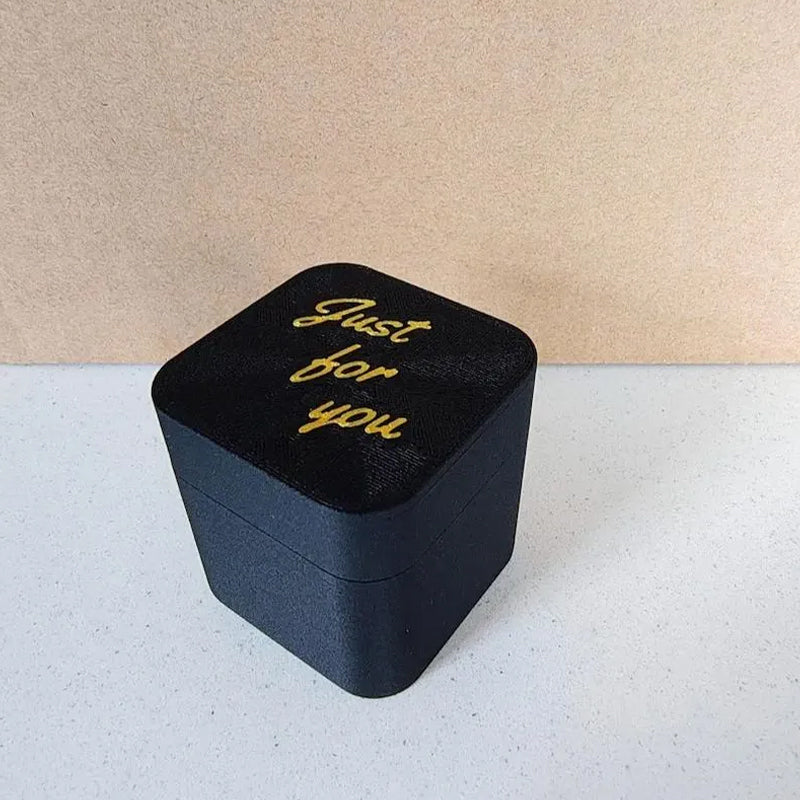 SurpriseSnap Case – Funny Pop-Up Prank Box