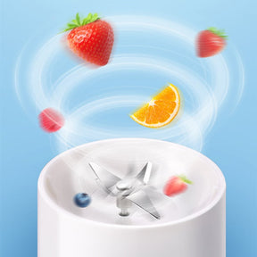 BlendWave – Compact Travel Juicer
