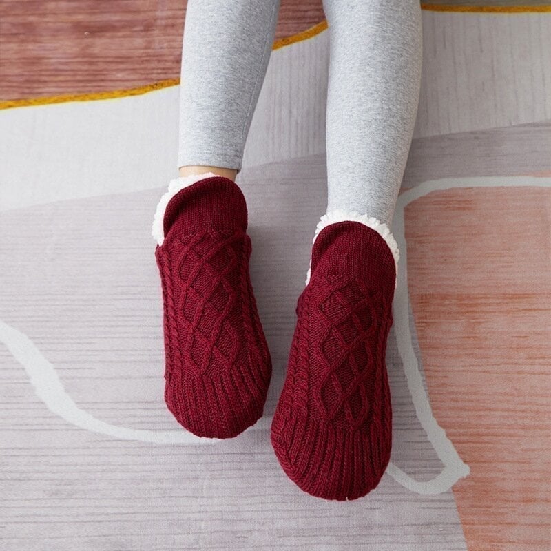 WarmEase – Indoor Non Slip Thermal Socks