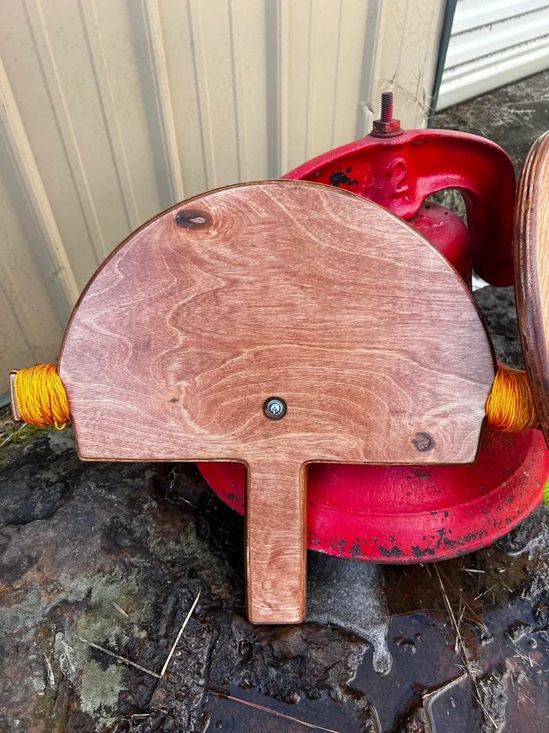 AuraAngle – Precision Handcrafted Birch Wood Angle Finder
