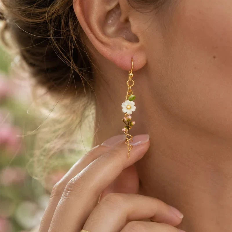 BloomTwist – Artistic Spiral Statement Earrings