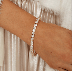 CrystalFlex – Luxury Sparkling Bracelet
