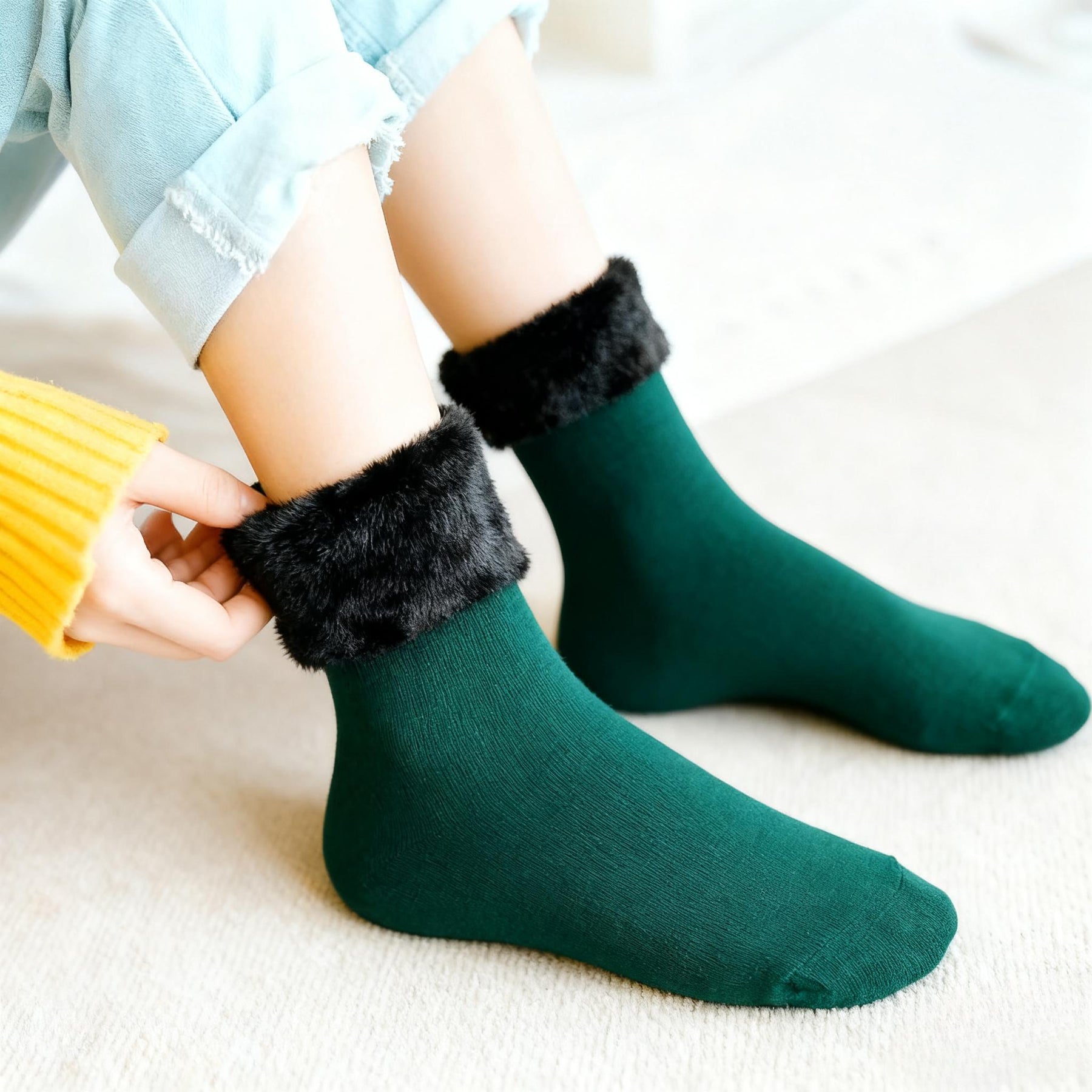 TitanWarm – Heavy-Duty Thermal Self-Heating Snow Socks