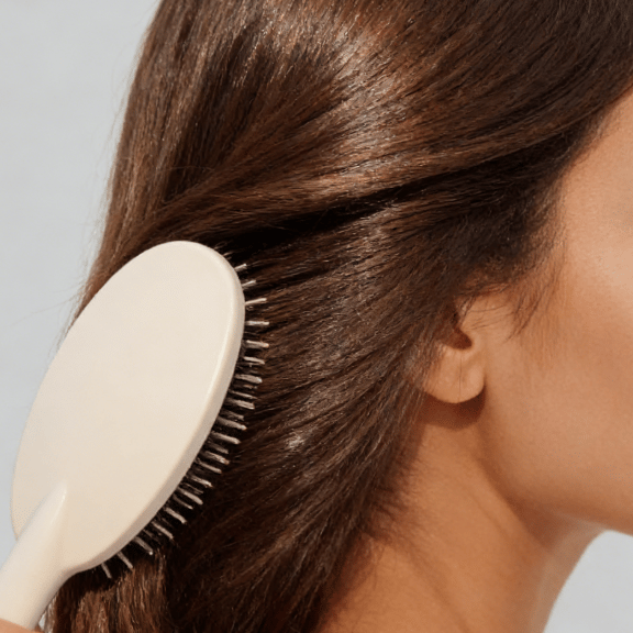 SilkCare Brush – Smooth Finish Detangler