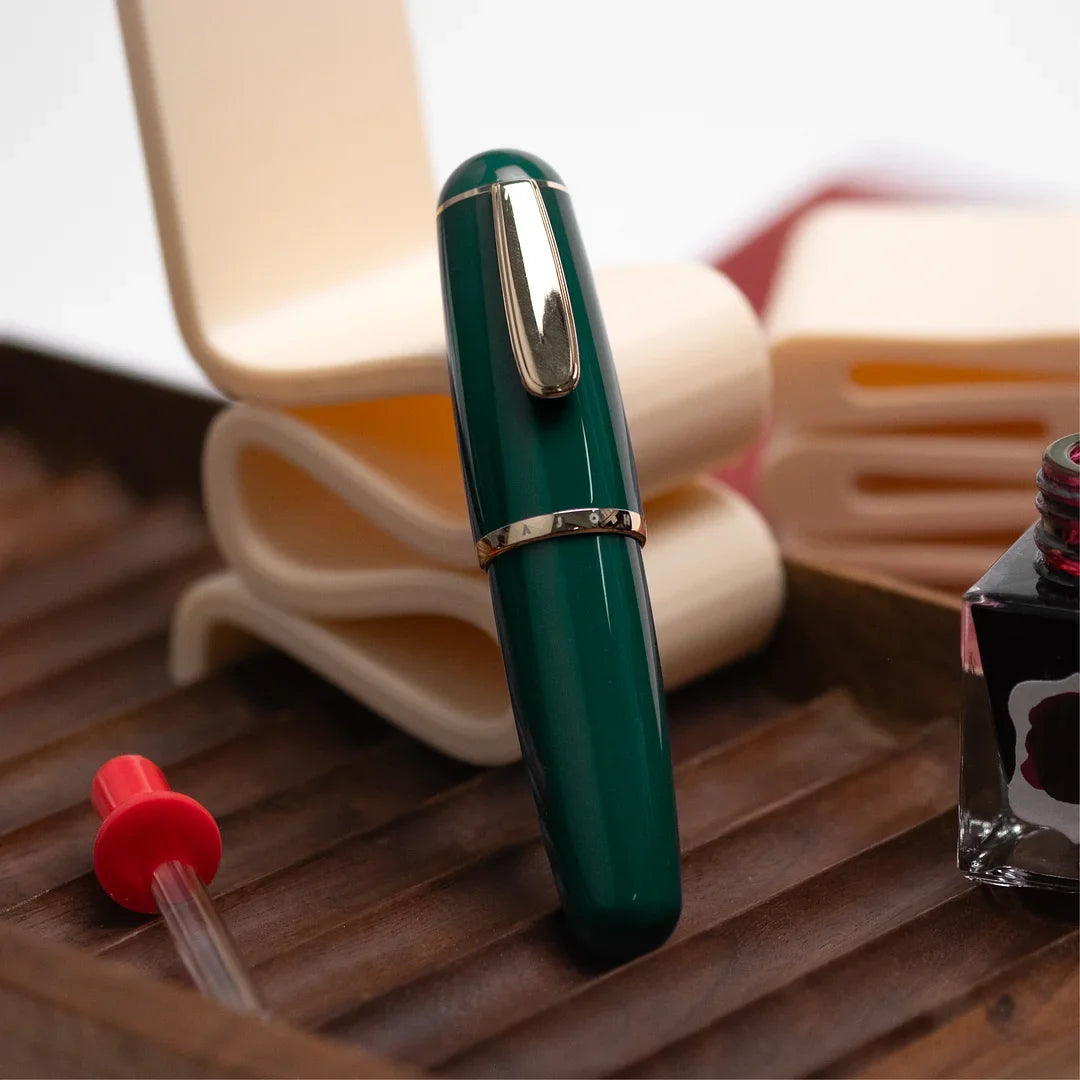InkFlow – Portable Fountain Pen Smooth Fine Nib Writing