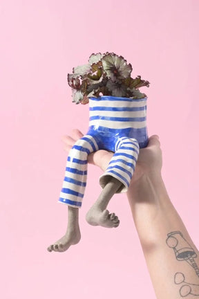 SproutBuddy - Decorative Hanging-Leg Planter