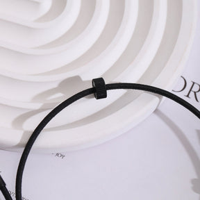 RescueBand – Emergency Glass Breaker Strap