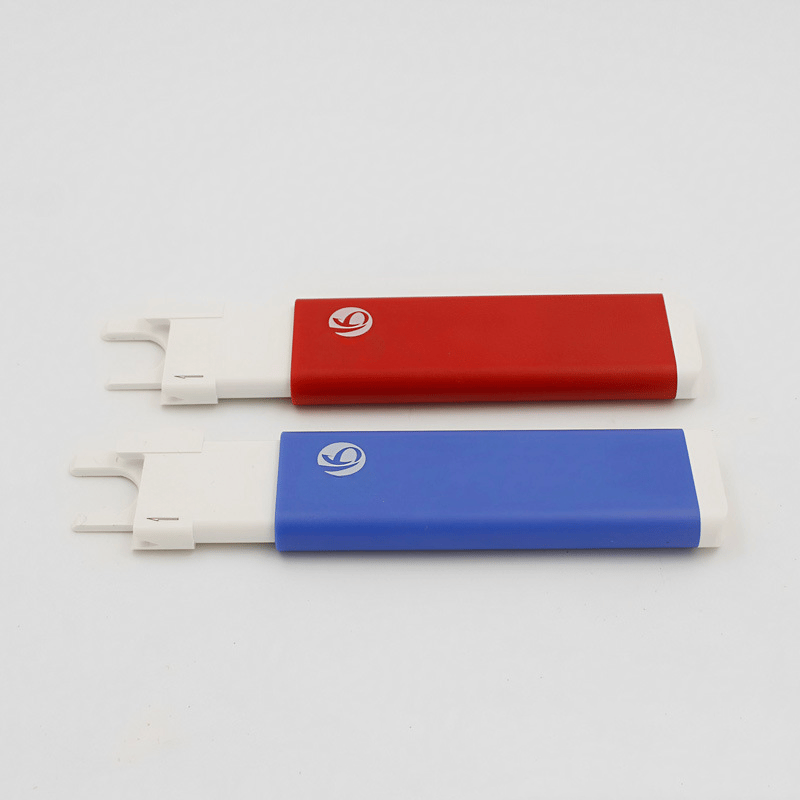 StitchFlow – Universal Needle Threader Tool