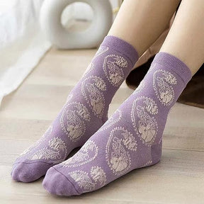 LumeFlora – Soft Cotton Embroidered Flower Socks