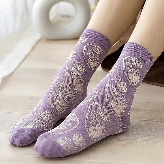 LumeFlora – Soft Cotton Embroidered Flower Socks
