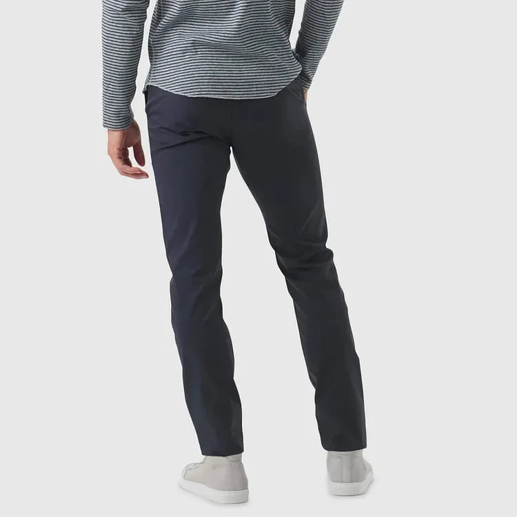 LuxeStride – Stylish Jetsetter Pants