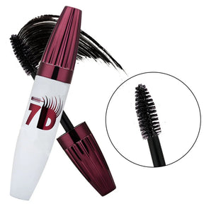 LumiLash – Smudge Proof Volume Curl Mascara