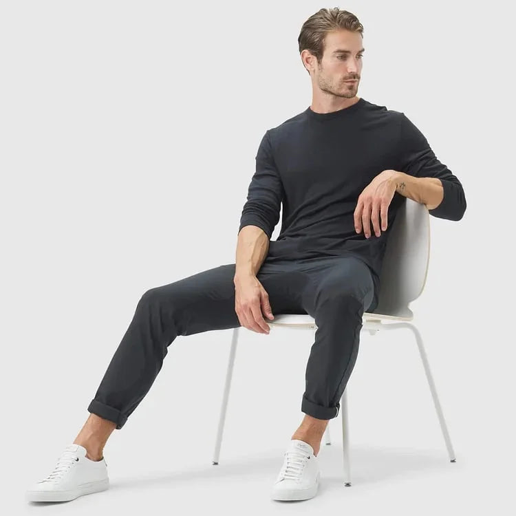 LuxeStride – Stylish Jetsetter Pants