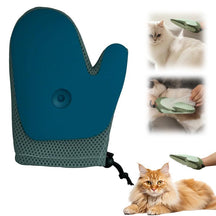 FurMist – 4-in-1 Steam Grooming Mist Glove