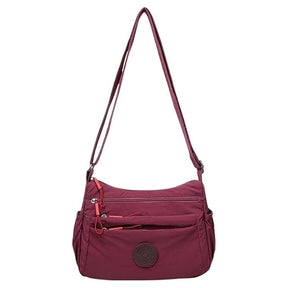 PocketPro – Multi-Compartment Crossbody Bag