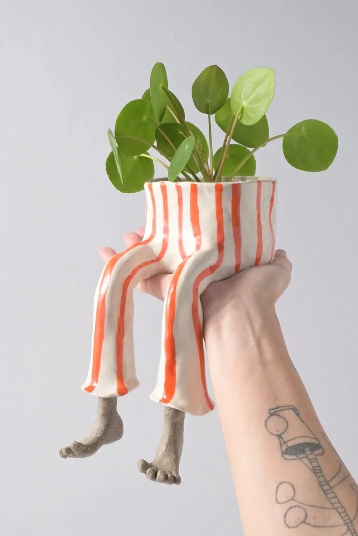SproutBuddy - Decorative Hanging-Leg Planter