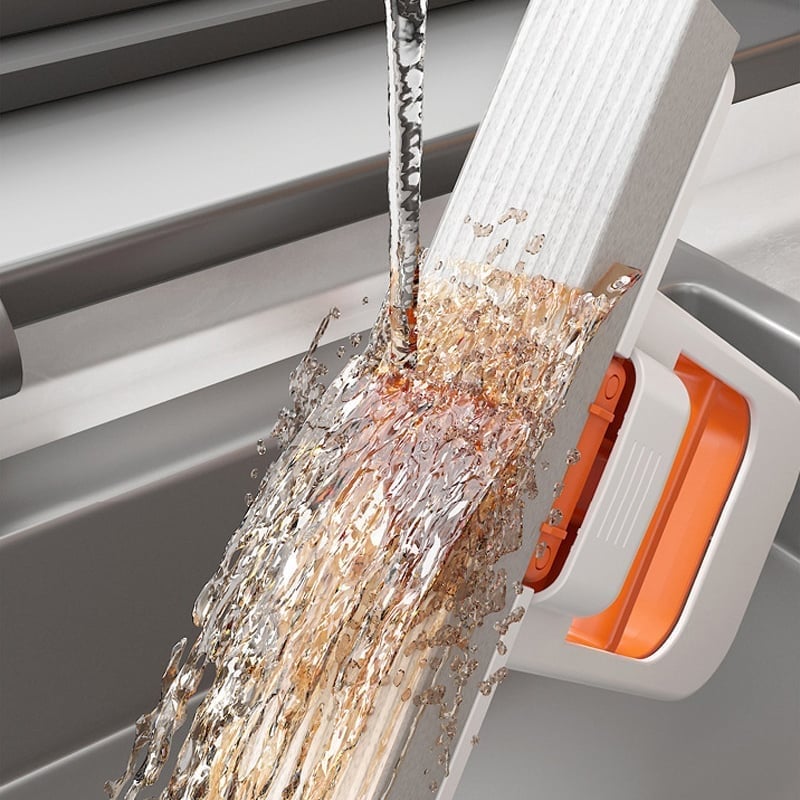 WipeFlow – Easy Squeeze Mop System