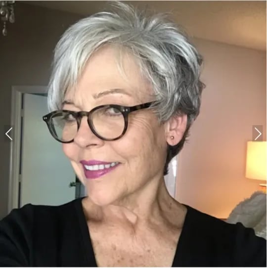 HairLuxe – Natural Volume Hair Topper