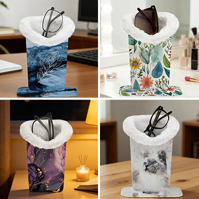 CloudSnap – Magnetic Plush Eyewear Holder