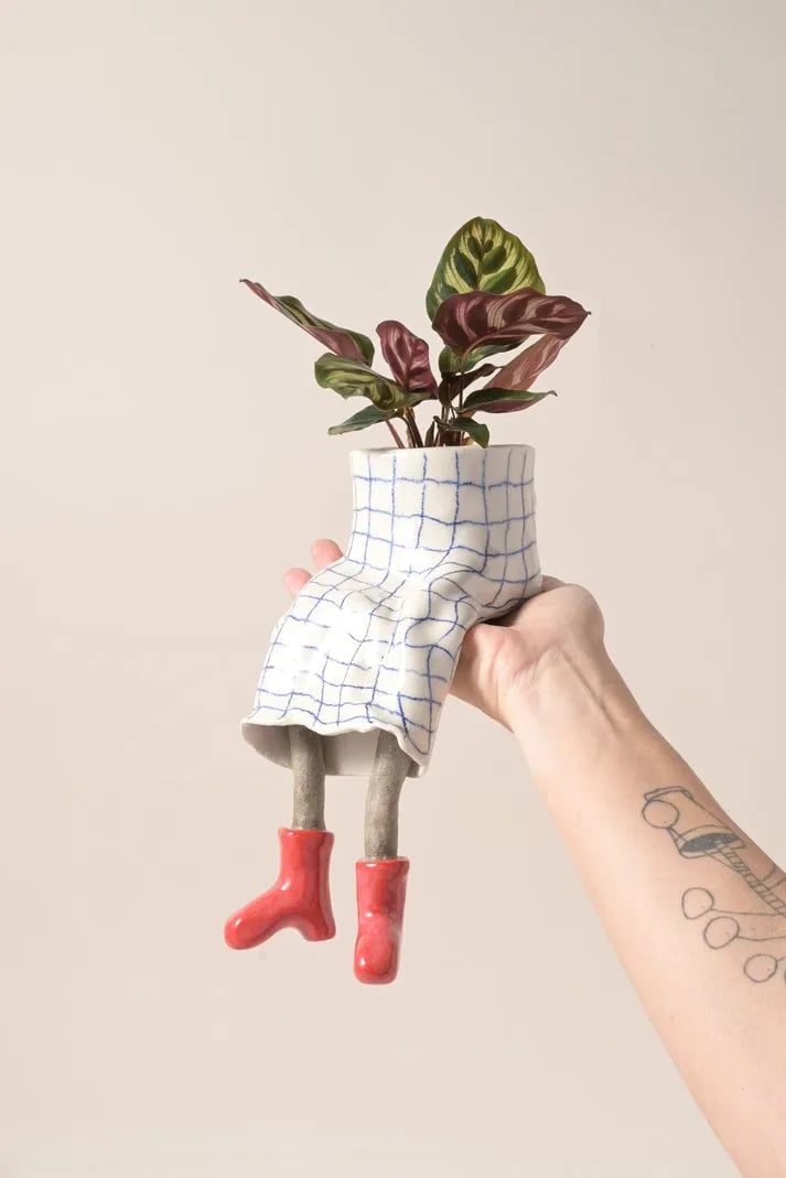 SproutBuddy - Decorative Hanging-Leg Planter