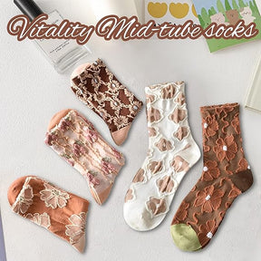 LumeFlora – Soft Cotton Embroidered Flower Socks