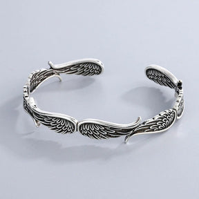 HaloHeart – Angel Wing Keepsake Bracelet