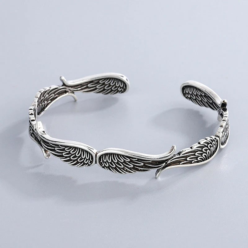 HaloHeart – Angel Wing Keepsake Bracelet