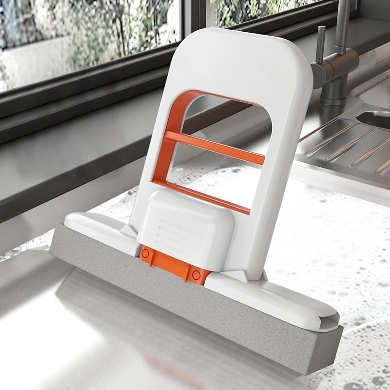 WipeFlow – Easy Squeeze Mop System