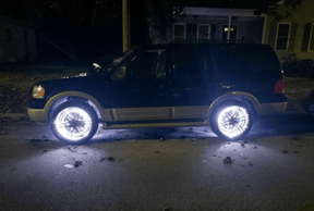 NeonSpin Lights – LED Tire Valve Glow