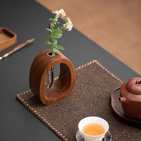 NatureNest – Solid Wood Glass Flower Vase