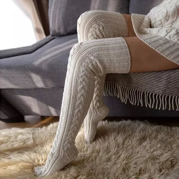 WinterHug – Premium Long Knit Socks